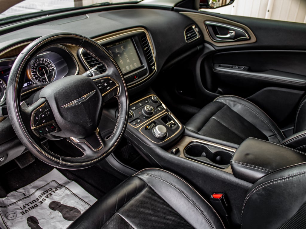 2015 Chrysler 200 C