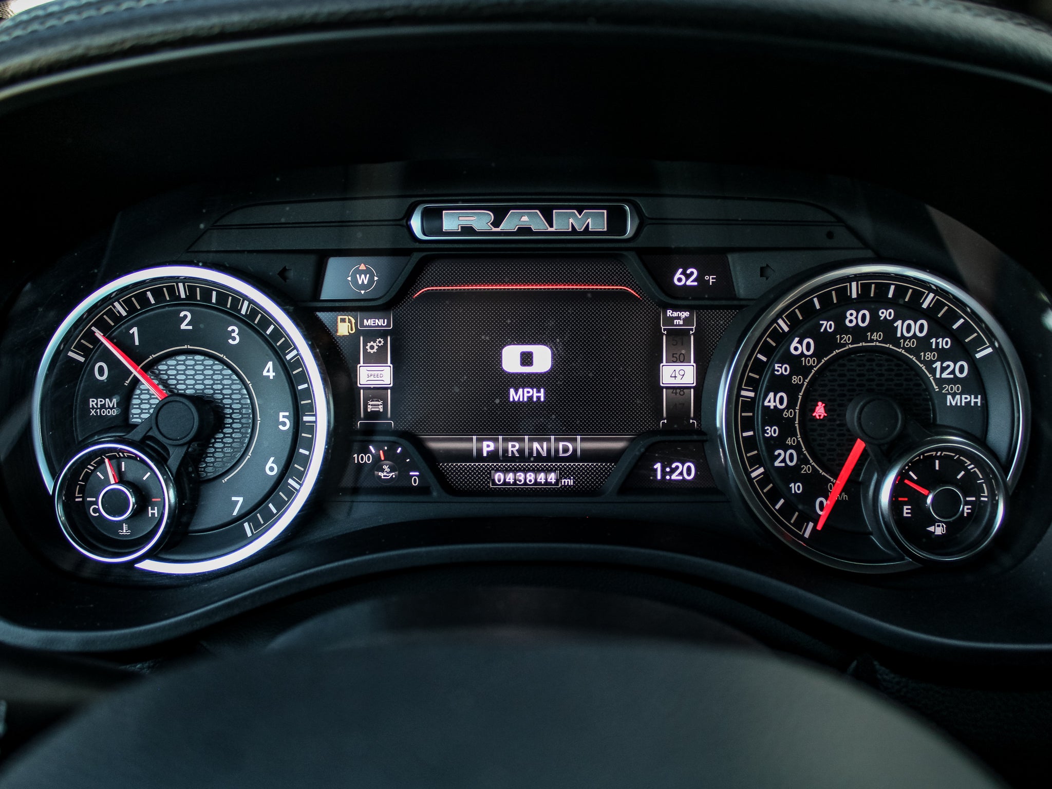 2023 RAM 1500 Laramie Crew Cab 4x4 5'7" Box