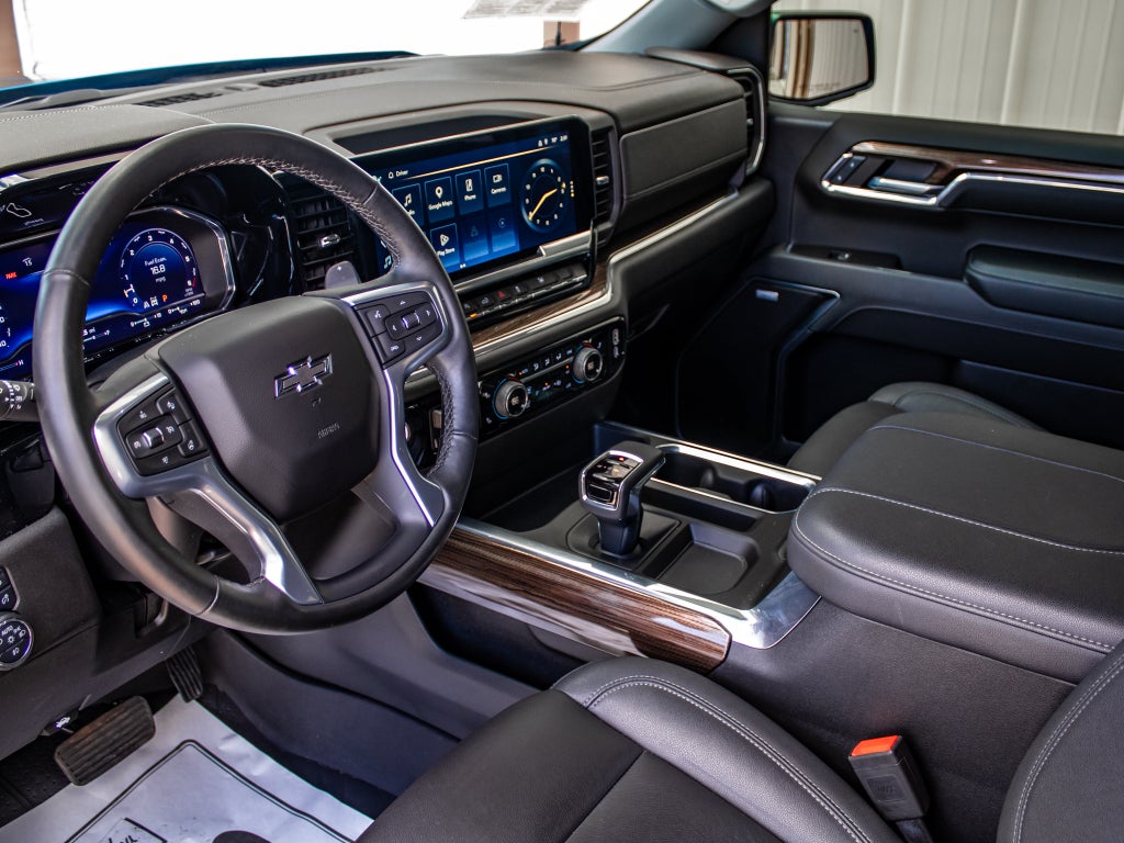 2024 Chevrolet Silverado 1500 RST