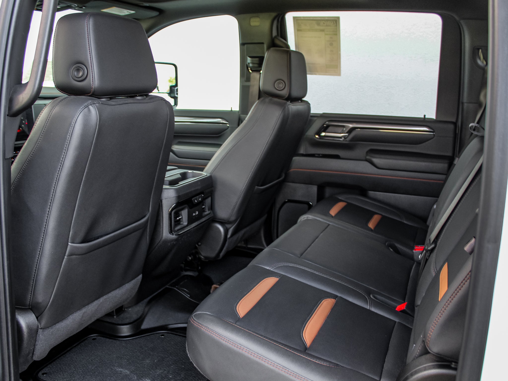 2025 GMC Sierra 3500 HD AT4