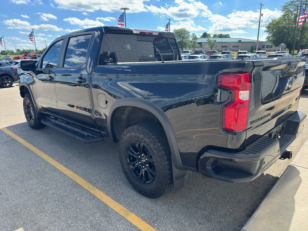 2025 Chevrolet Silverado 1500 ZR2