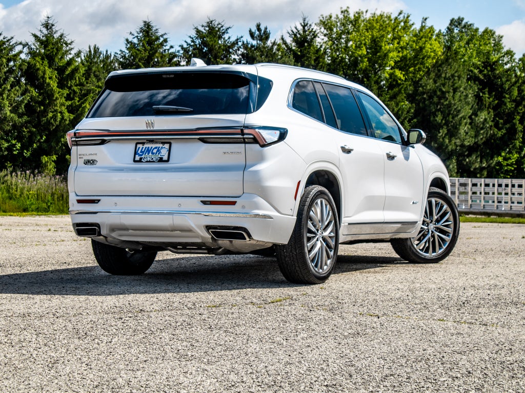 2025 Buick Enclave Avenir
