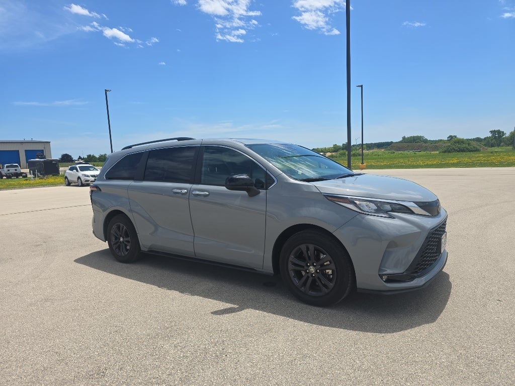 2024 Toyota Sienna XSE
