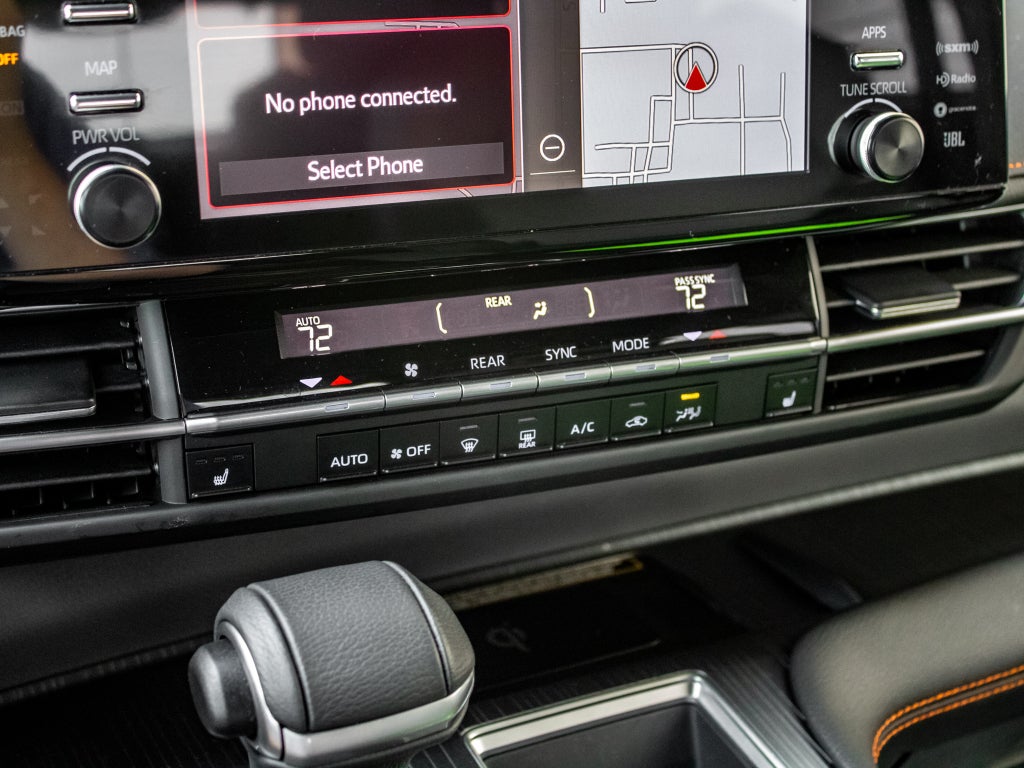 2024 Toyota Sienna XSE