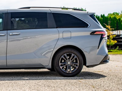 2024 Toyota Sienna XSE