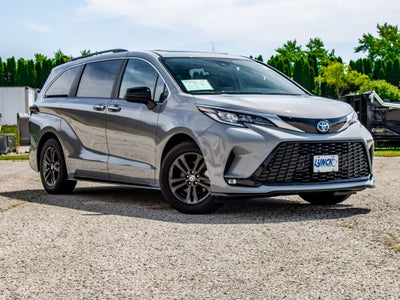 2024 Toyota Sienna XSE
