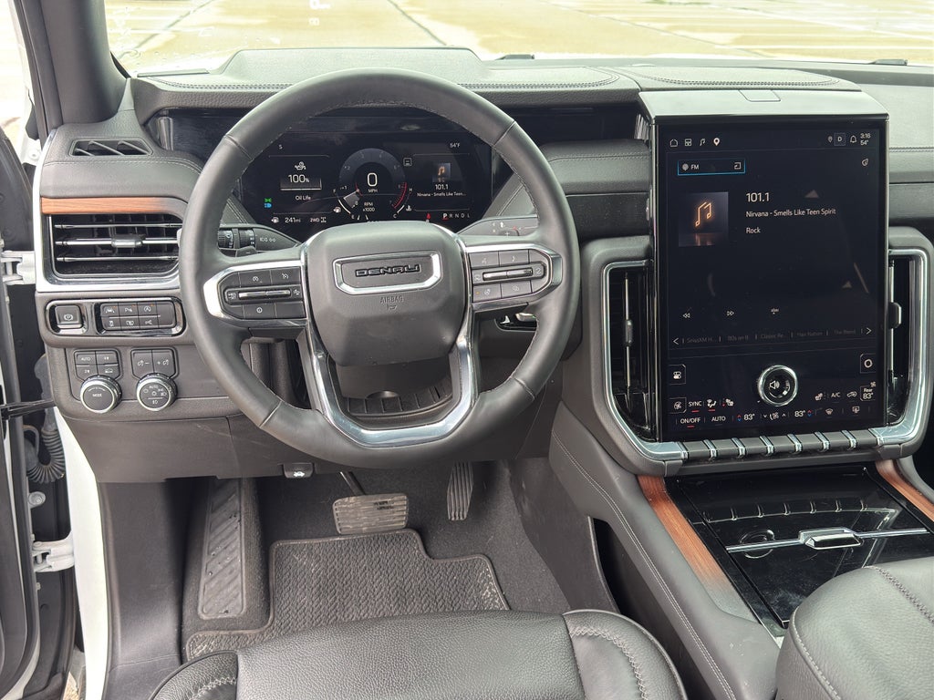 2025 GMC Yukon XL Denali