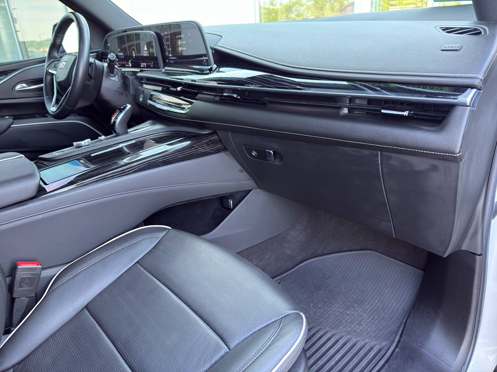 2022 Cadillac Escalade ESV Sport