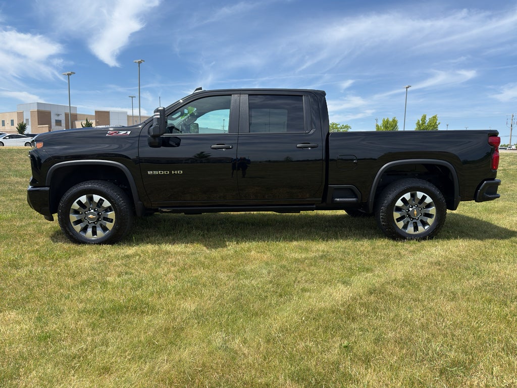 2025 Chevrolet Silverado 2500 HD Custom