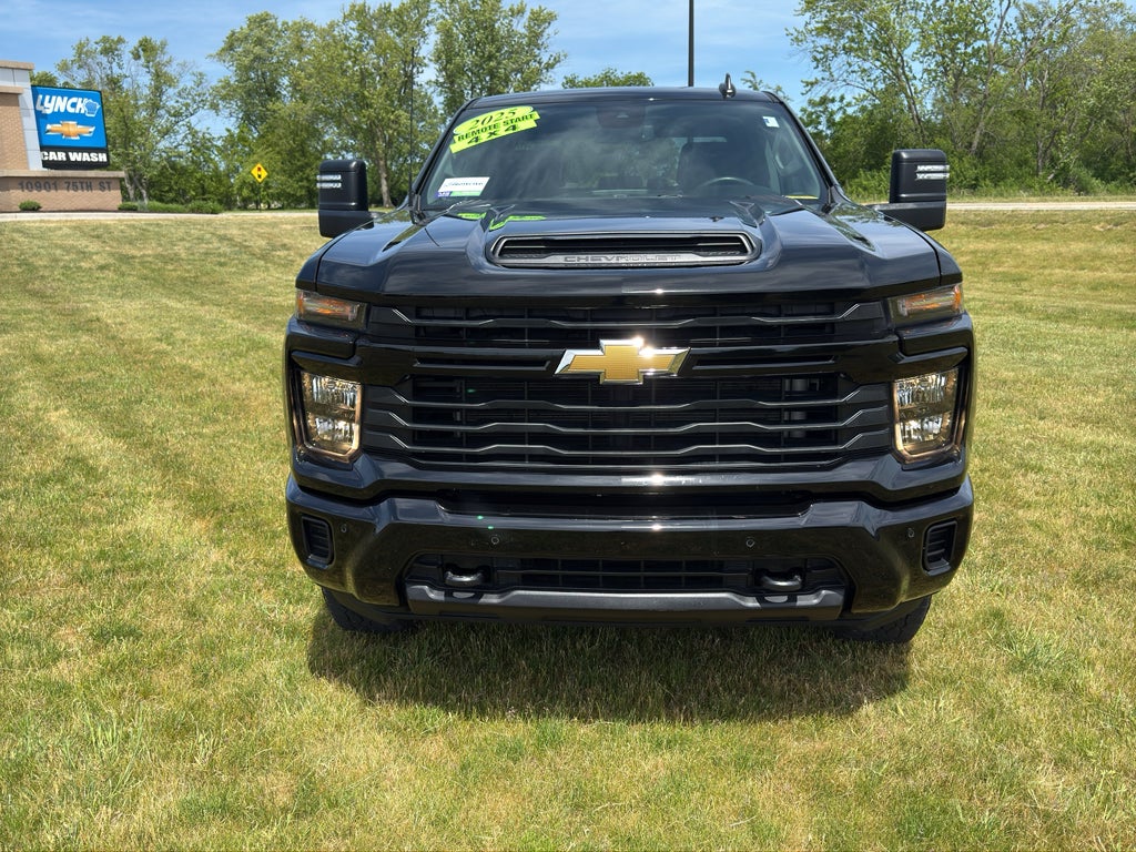 2025 Chevrolet Silverado 2500 HD Custom