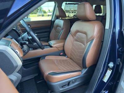2023 Nissan Pathfinder Platinum