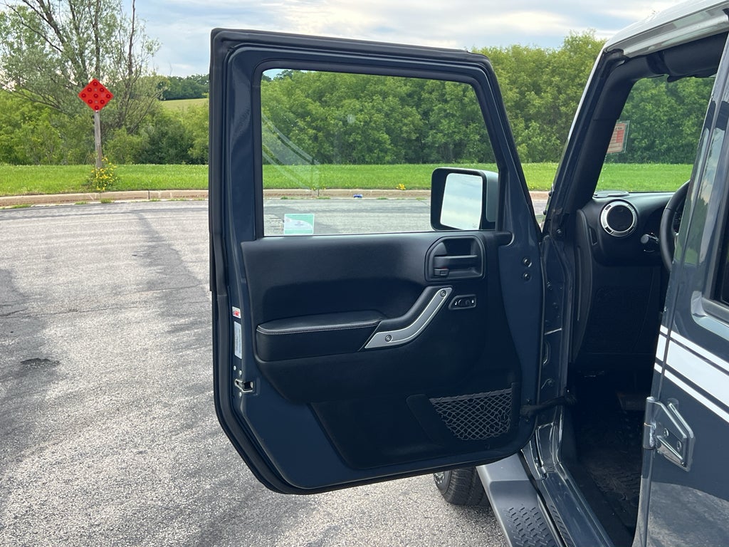 2017 Jeep Wrangler Unlimited Chief Edition