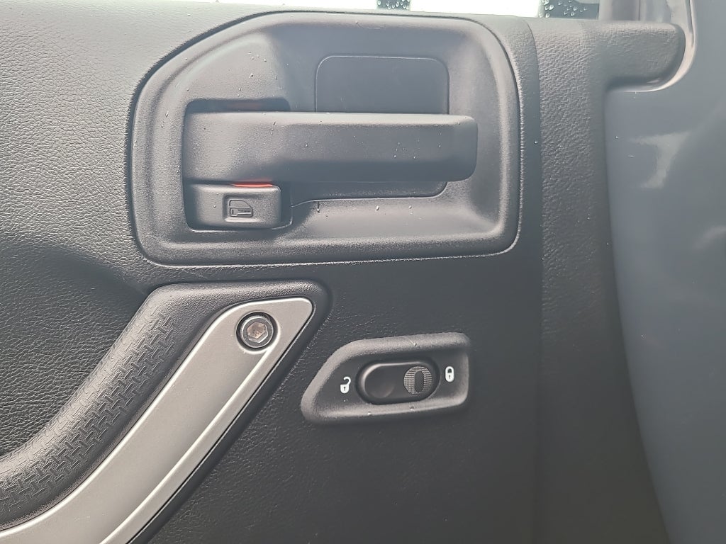 2017 Jeep Wrangler Unlimited Chief Edition
