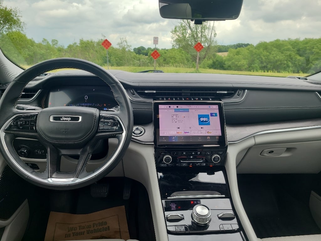 2022 Jeep Grand Cherokee L Overland