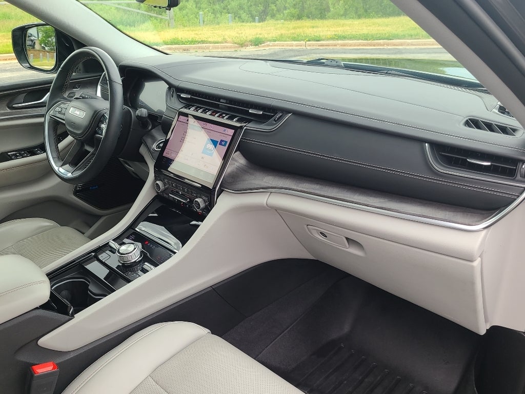 2022 Jeep Grand Cherokee L Overland