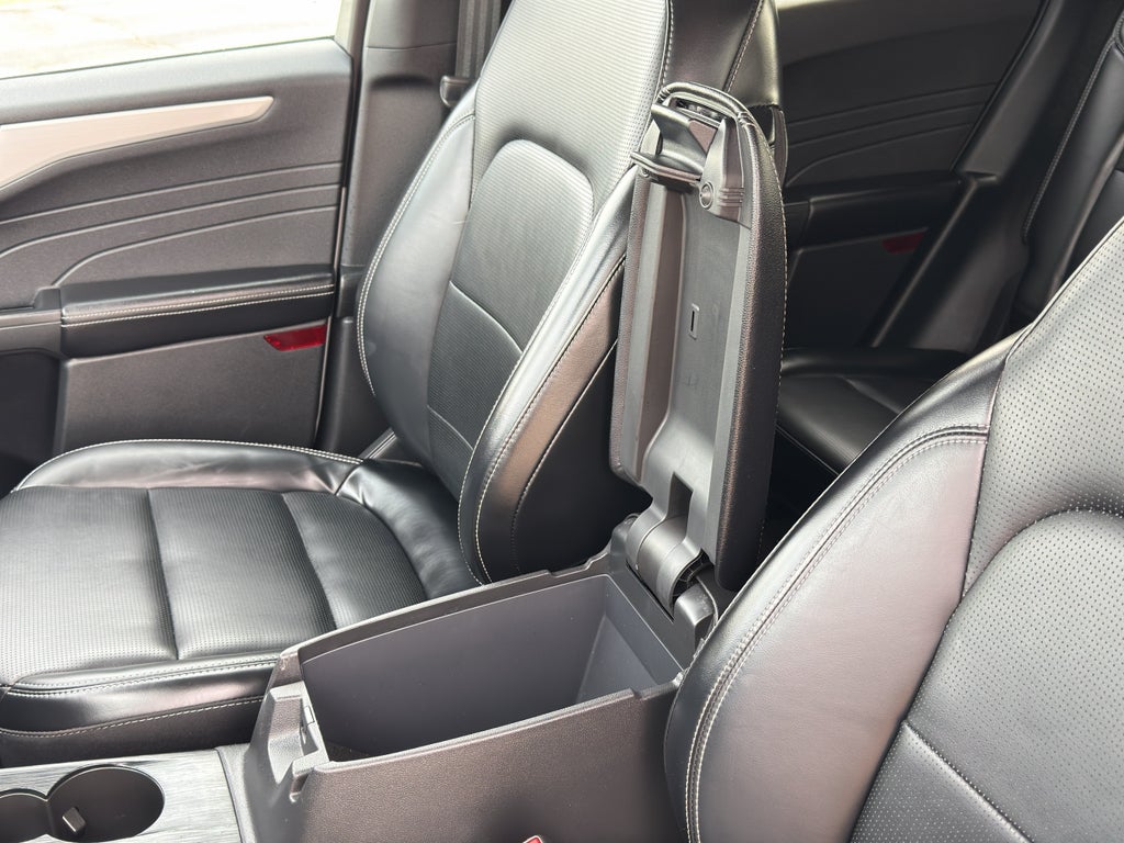 2025 Ford Escape Platinum