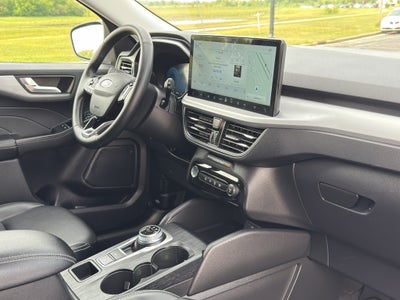 2025 Ford Escape Platinum