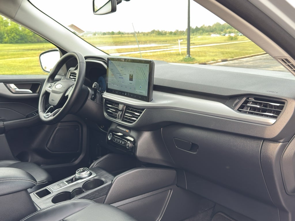 2025 Ford Escape Platinum