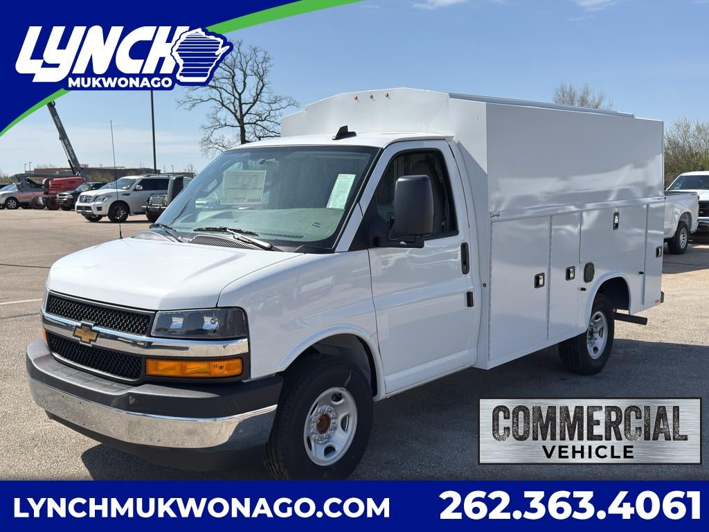 2025 Chevrolet Express Cutaway 3500 1WT