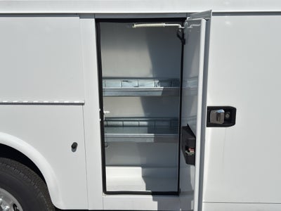 2025 Chevrolet Express Cutaway 3500 1WT