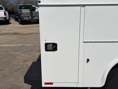 2025 Chevrolet Express Cutaway 3500 1WT