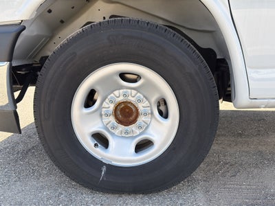 2025 Chevrolet Express Cutaway 3500 1WT