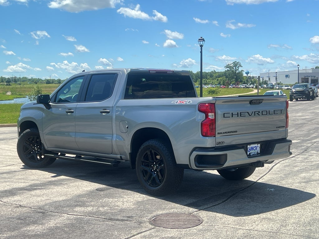 2023 Chevrolet Silverado 1500 Custom