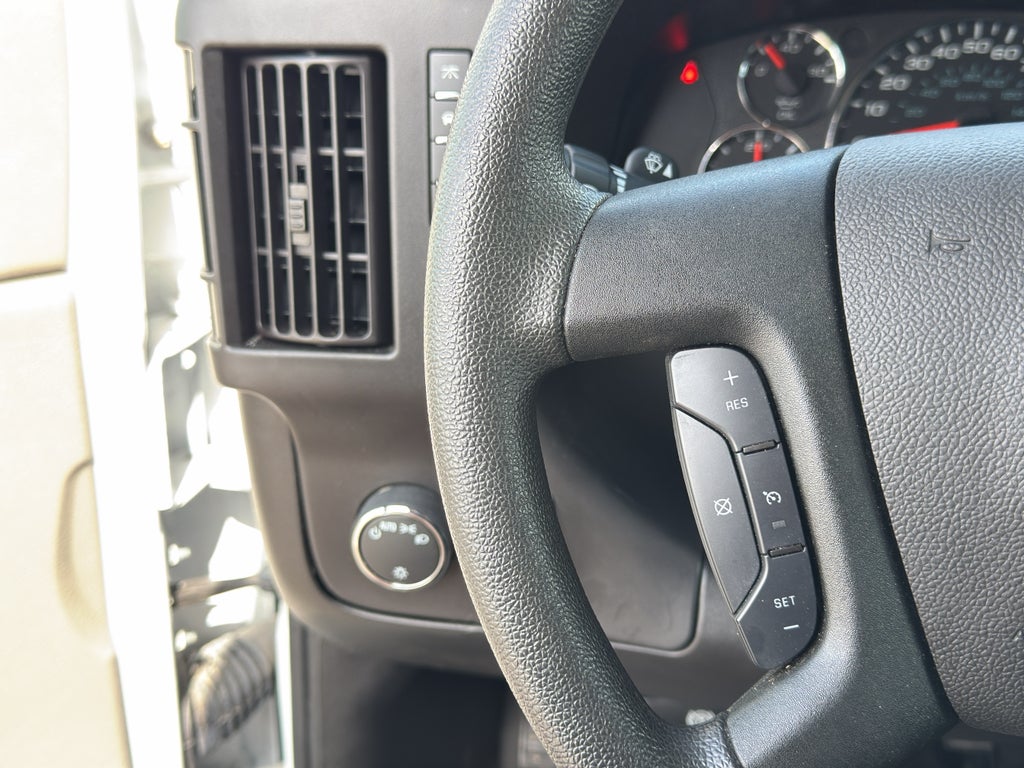2024 Chevrolet Express Cargo 2500 WT