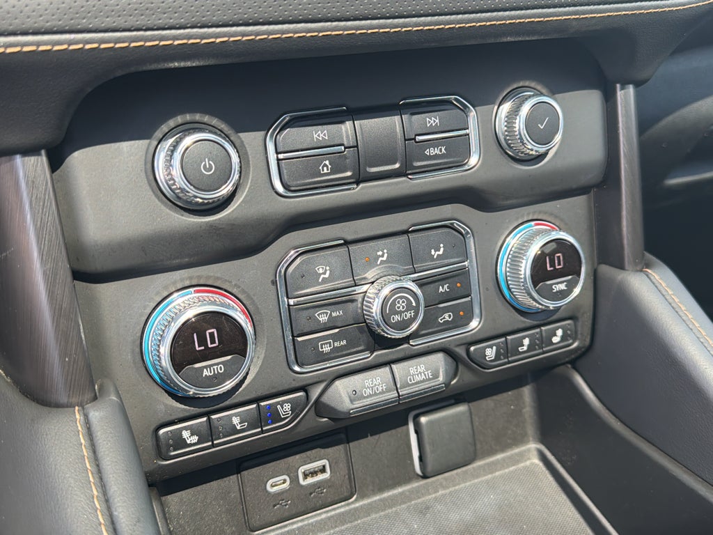 2023 GMC Yukon AT4