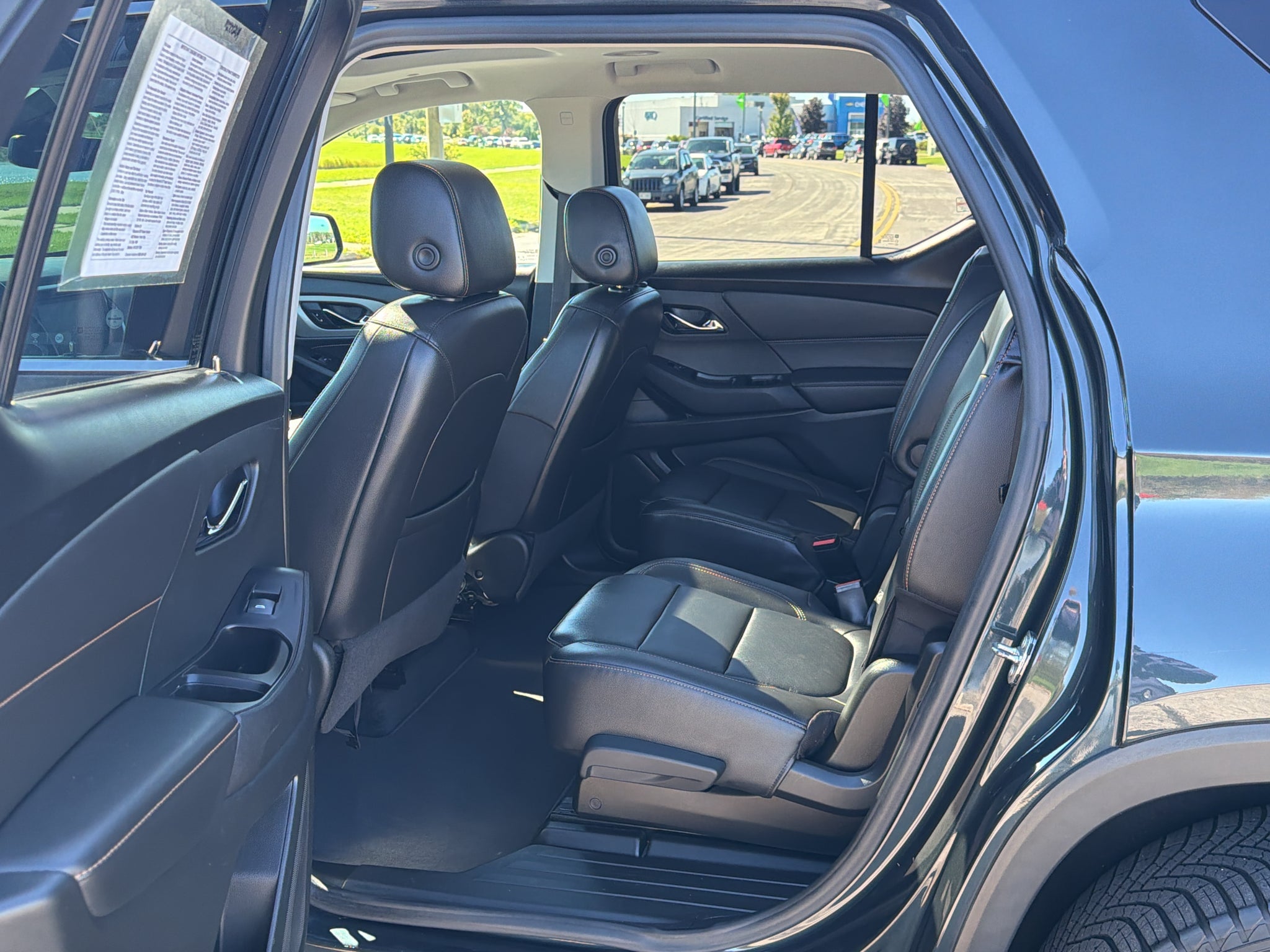 2020 Chevrolet Traverse LT Leather