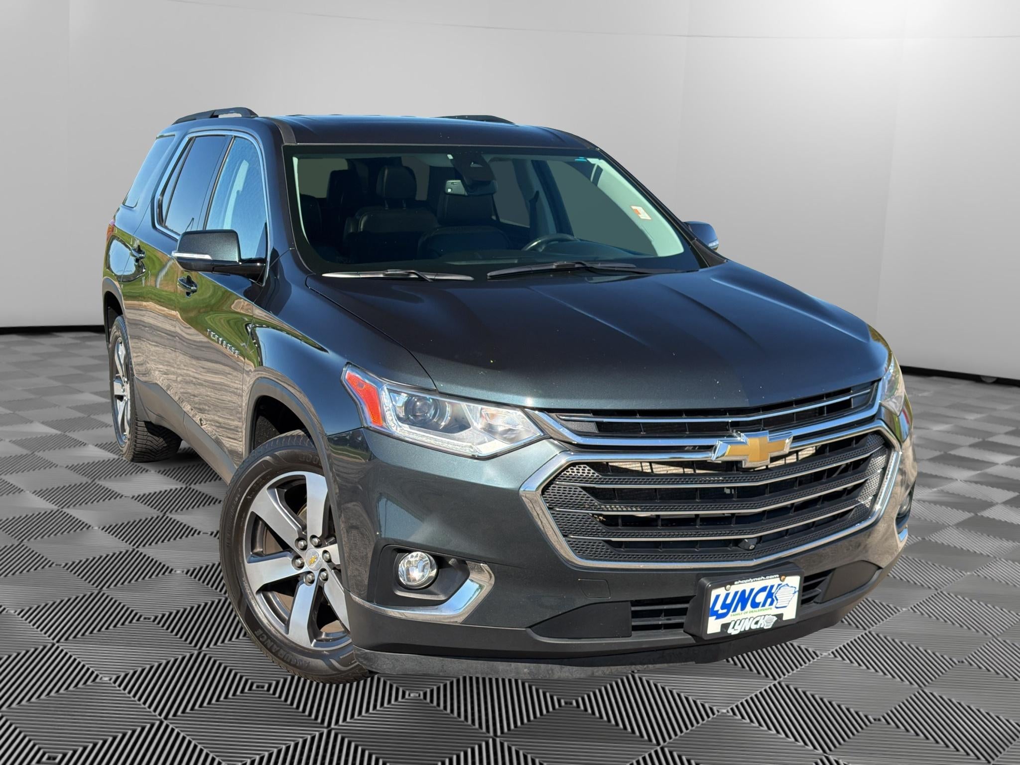 2020 Chevrolet Traverse LT Leather
