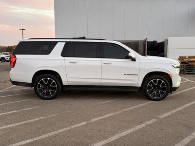 2024 Chevrolet Suburban RST