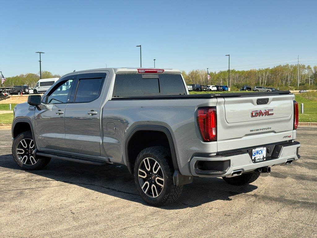 2025 GMC Sierra 1500 AT4