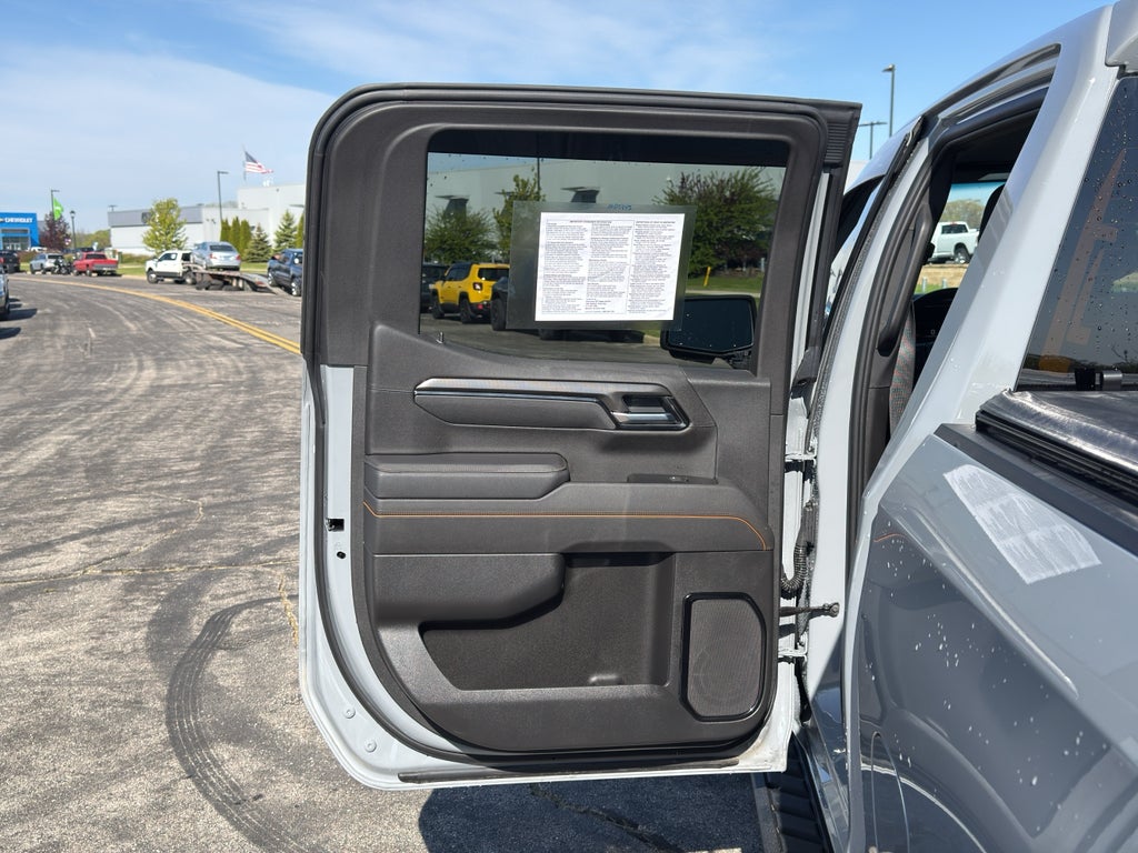 2025 GMC Sierra 1500 AT4