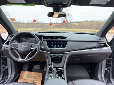 2024 Cadillac XT6 Luxury