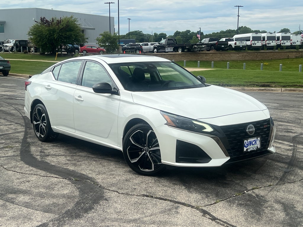 2023 Nissan Altima 2.5 SR