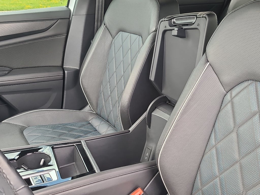 2024 Volkswagen Atlas Cross Sport Execline