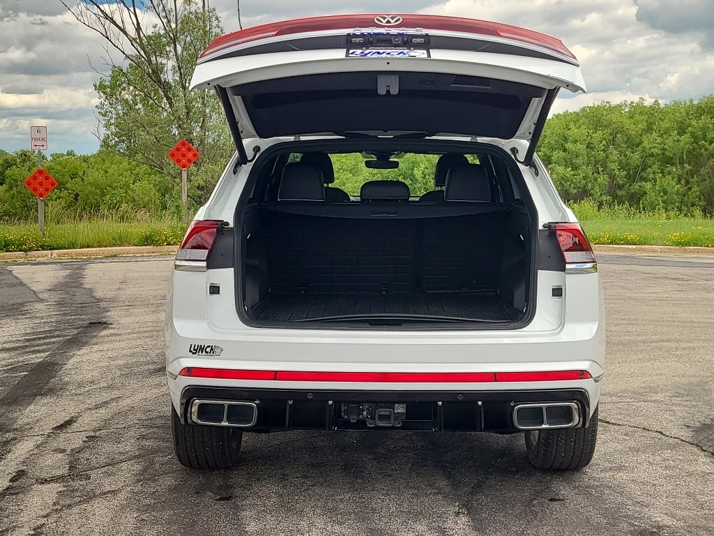 2024 Volkswagen Atlas Cross Sport 2.0T SEL Premium R-Line