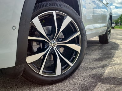 2024 Volkswagen Atlas Cross Sport Execline