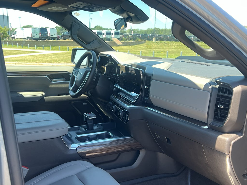 2025 Chevrolet Silverado 1500 LT Trail Boss