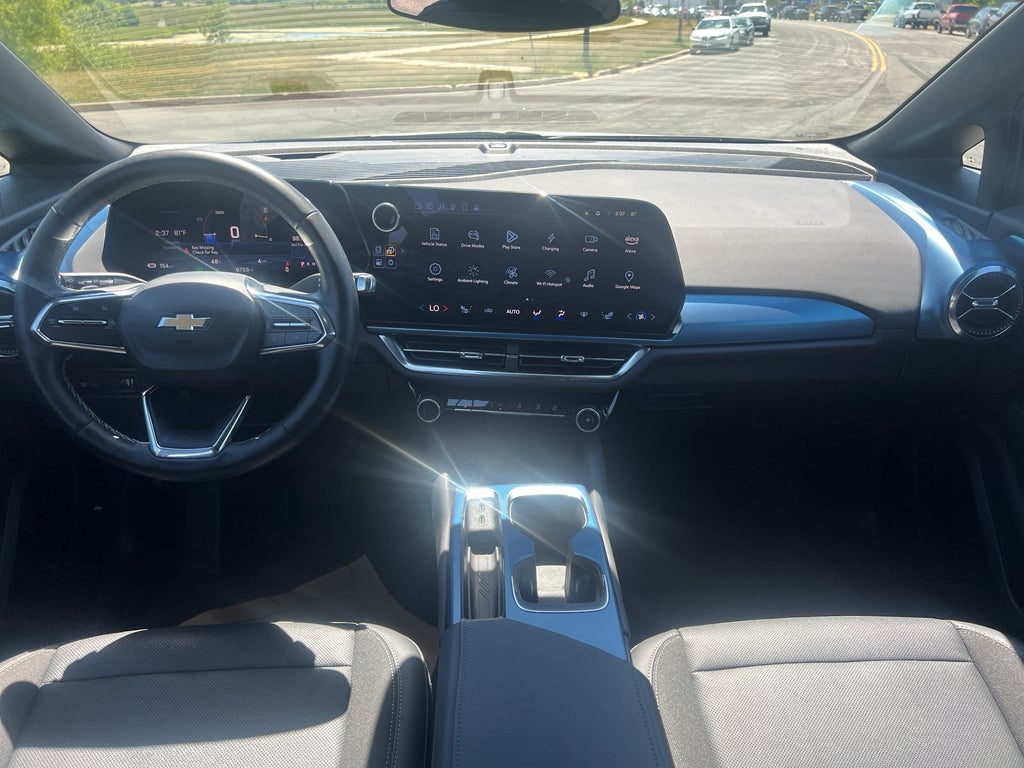 2025 Chevrolet Equinox EV LT