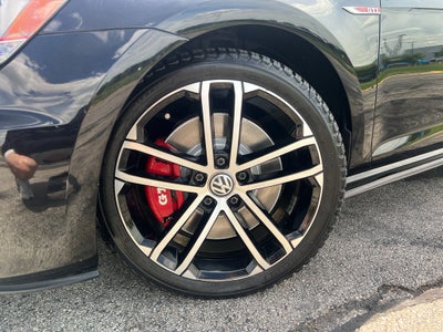 2017 Volkswagen Golf GTI S