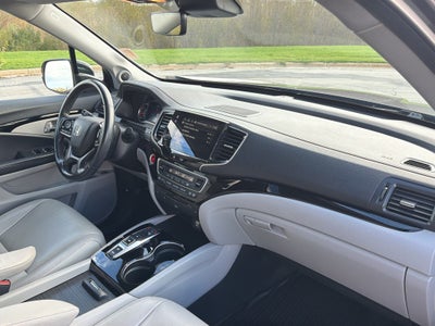 2021 Honda Pilot Touring 7-Passenger