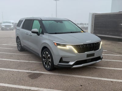 2024 Kia Carnival EX