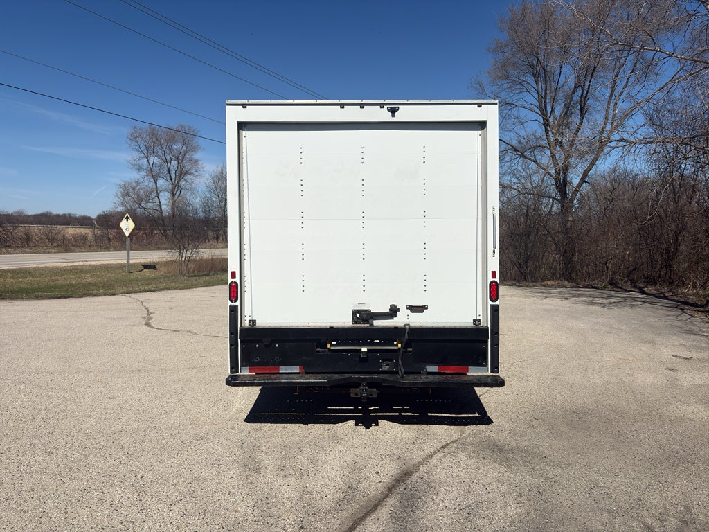 2022 GMC Savana 3500 Base 177 in. WB