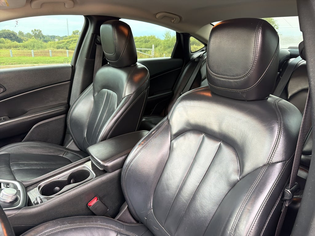 2015 Chrysler 200 C