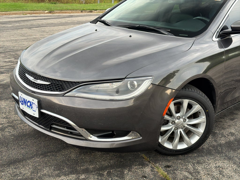 2015 Chrysler 200 C