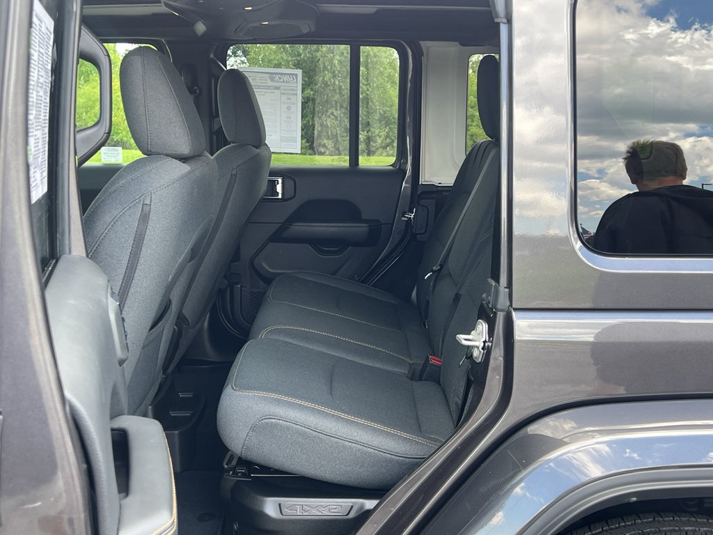 2025 Jeep Wrangler 4xe Sahara