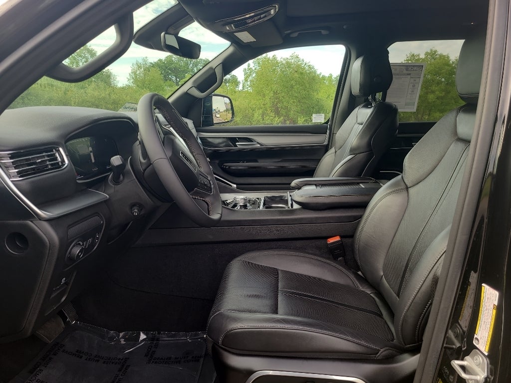 2024 Jeep Wagoneer Series II Carbide