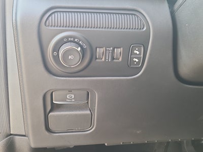 2023 Jeep Grand Wagoneer Series II